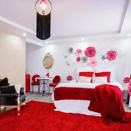 La Chambre Des Secrets By Leslodgespa Hesingue Exterior photo